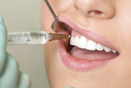 Анестезия при удалении зуба
